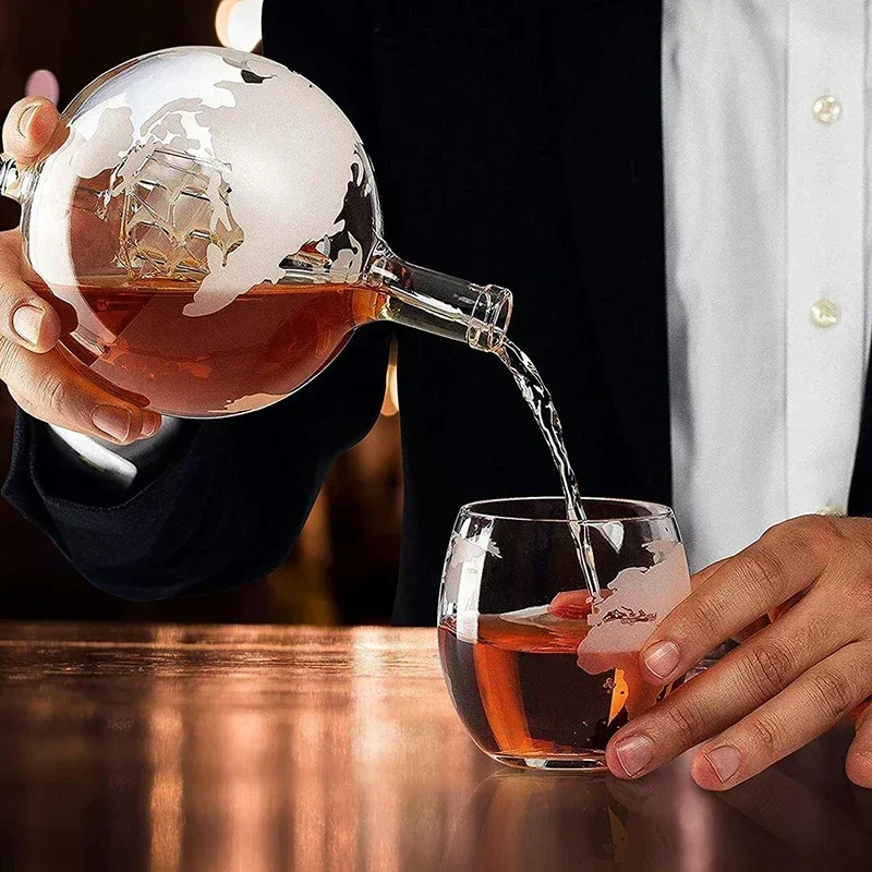 Kreatywny zestaw karafek w ksz – Decanter Globe Set recenzja i cena