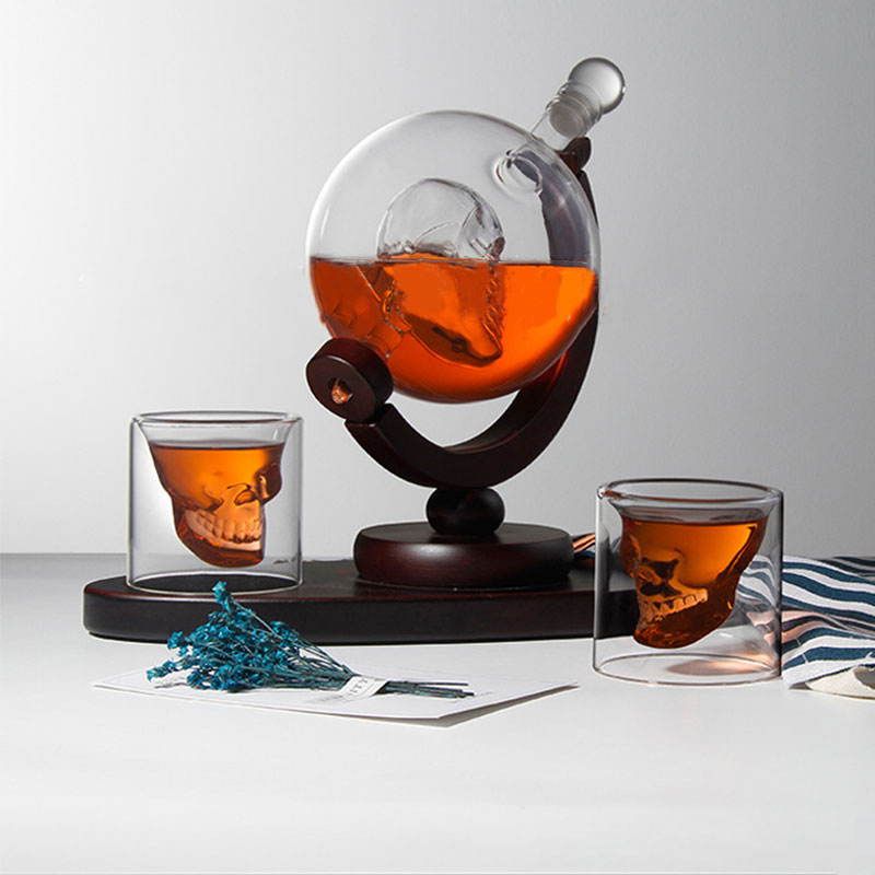 Zestaw karafki do whisky Skull – Decanter Globe Set recenzja i cena